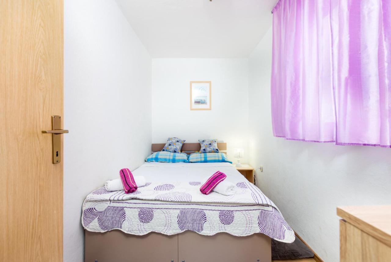 Apartment Ivica プナト エクステリア 写真